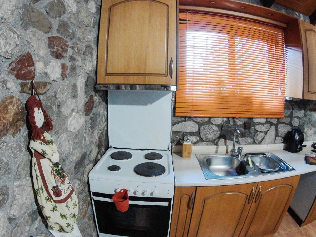 Вилла Patras Stonehouse With Large Yard - Πέτρινο Σπίτι Με Αυλή Paralia  Экстерьер фото