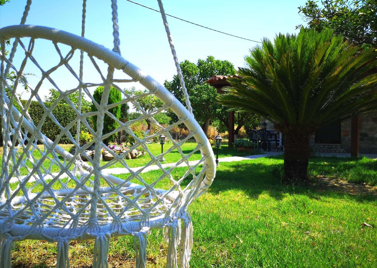Вилла Patras Stonehouse With Large Yard - Πέτρινο Σπίτι Με Αυλή Paralia  Экстерьер фото